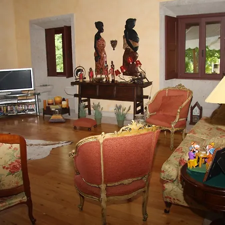 Quinta Das Carpas Bed & Breakfast
