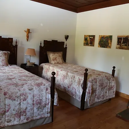Quinta Das Carpas Bed & Breakfast Ponte de Lima