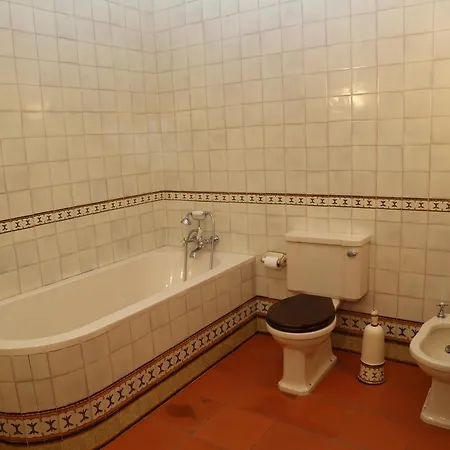 Quinta Das Carpas Bed & Breakfast